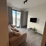 Doni Signature Penthouse With Hot Tub & Views *
