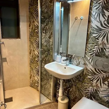 Doni Signature Penthouse With Hot Tub & Views * 梅利哈