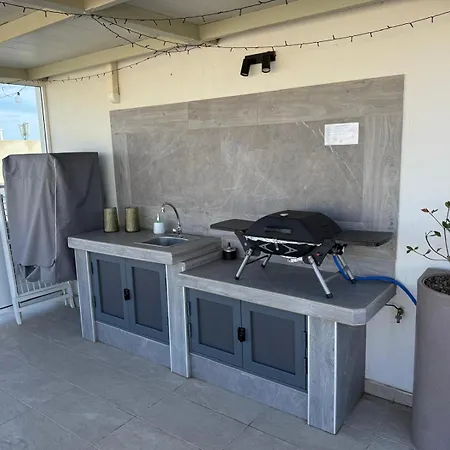 Doni Signature Penthouse With Hot Tub & Views Appartement